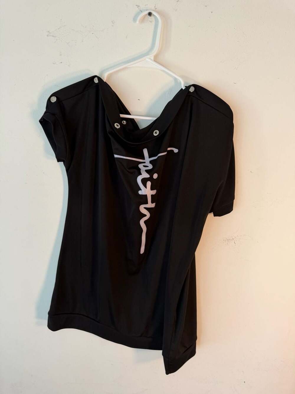 Faith Cross T-shirt Black Rhinestone Short Sleeve